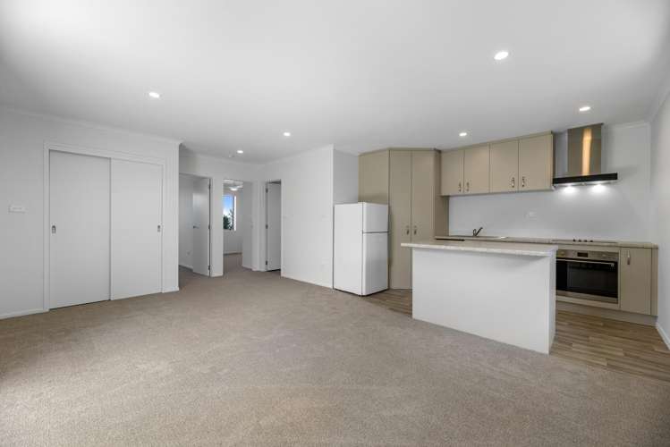 14 Lance Way (Dunes Lifestyle Village) Papamoa_5