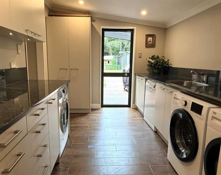 39 Power Road Karoro_45