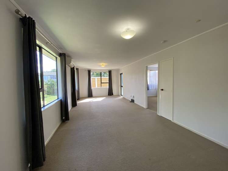 2/143 Canal Road Avondale_8