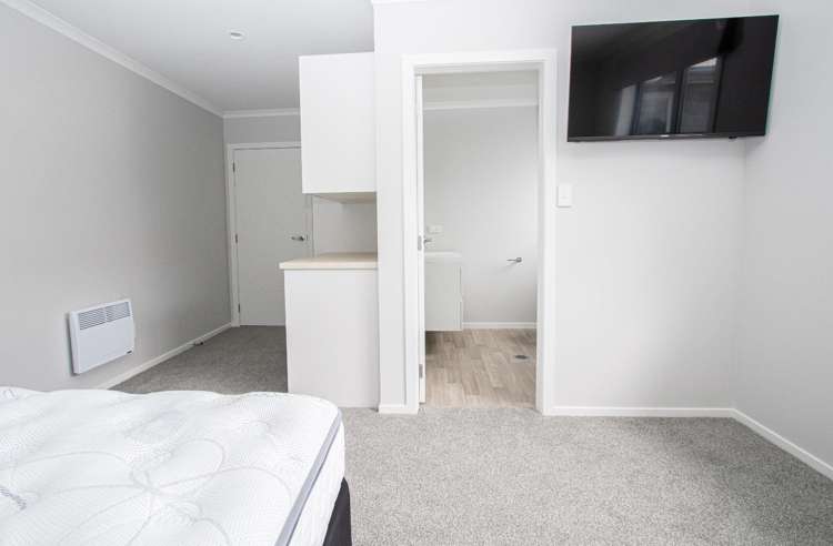 D/1/20 Jones Crescent 1107_8