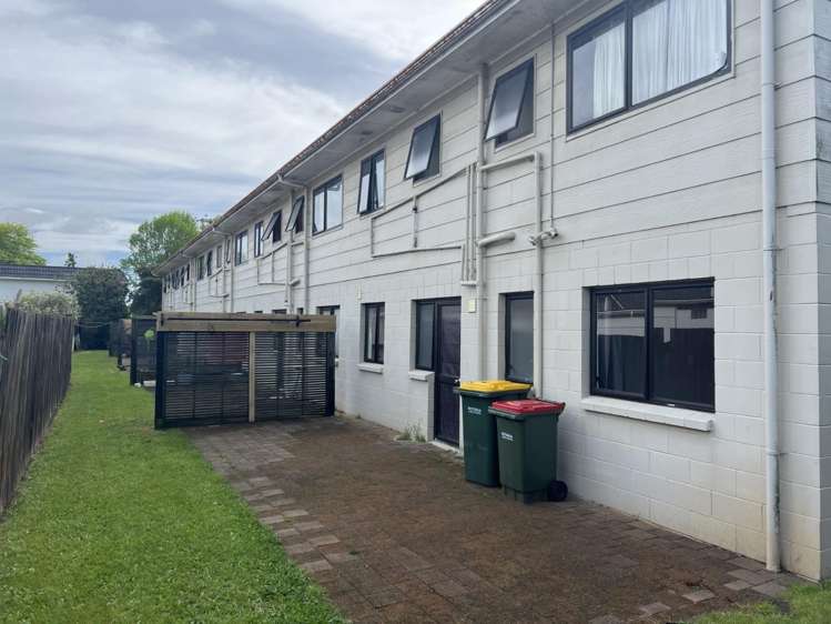 13/9 Trent Place Fenton Park_6