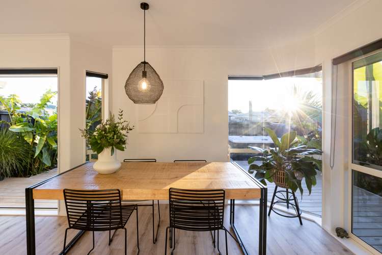 46 Ocean Crest Papamoa_13