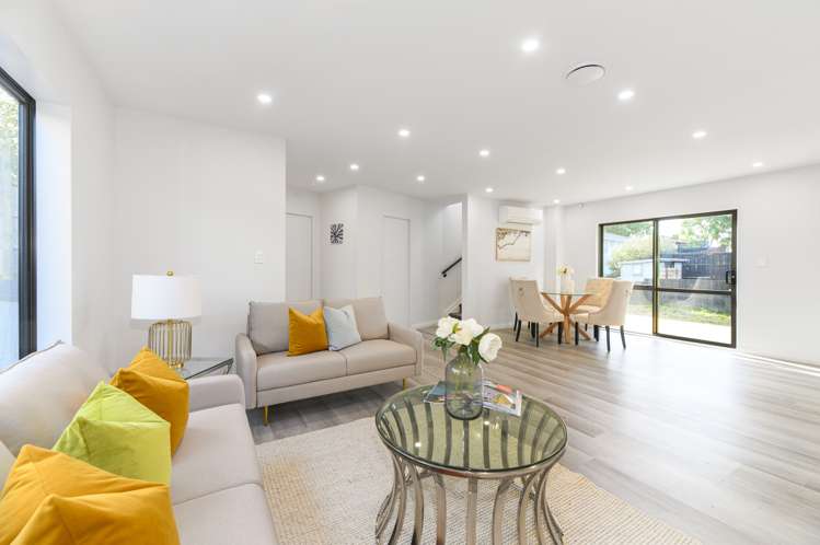 97a Metcalfe Road Ranui_13