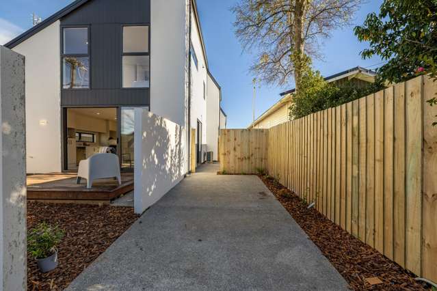 1/25 Allard Street St Albans_1