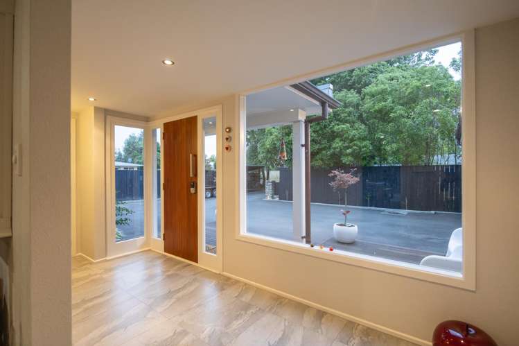 24 Moerangi Street West End_5