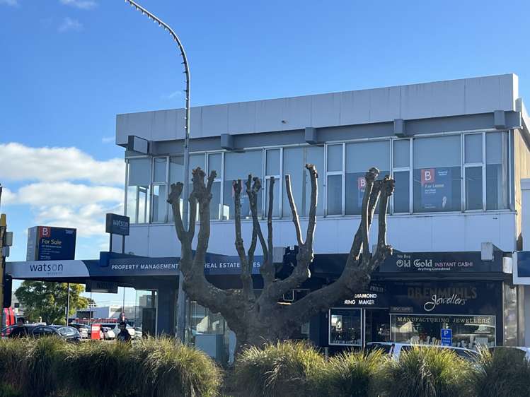 167-169 Oxford Street Levin_1