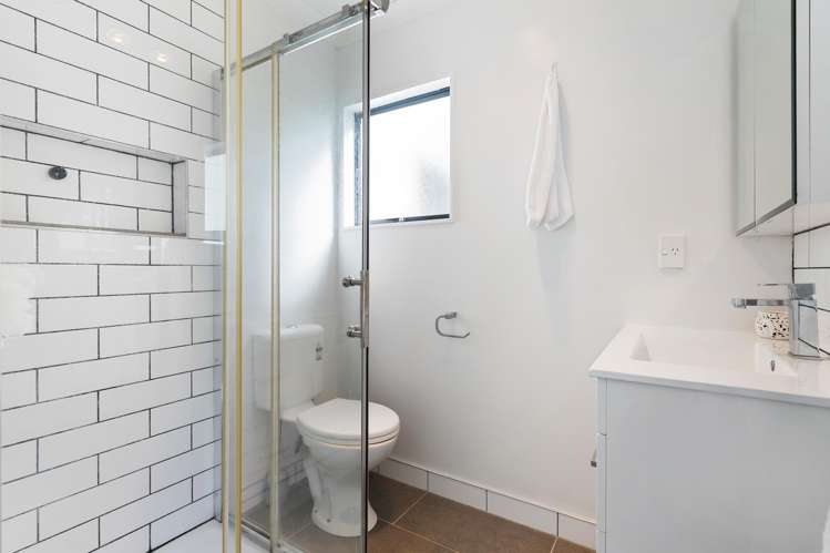 52 Cunliffe Street Churton Park_9