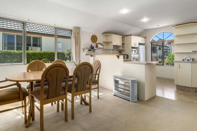 14/22 Pyes Pa Road Pyes Pa_6