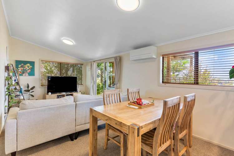 899 East Coast Road Torbay_12