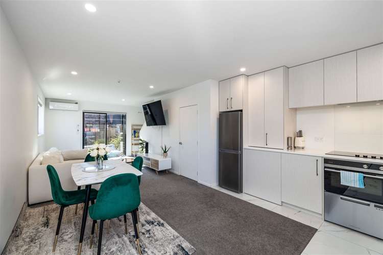 11/4 Riccarton Road Riccarton_1