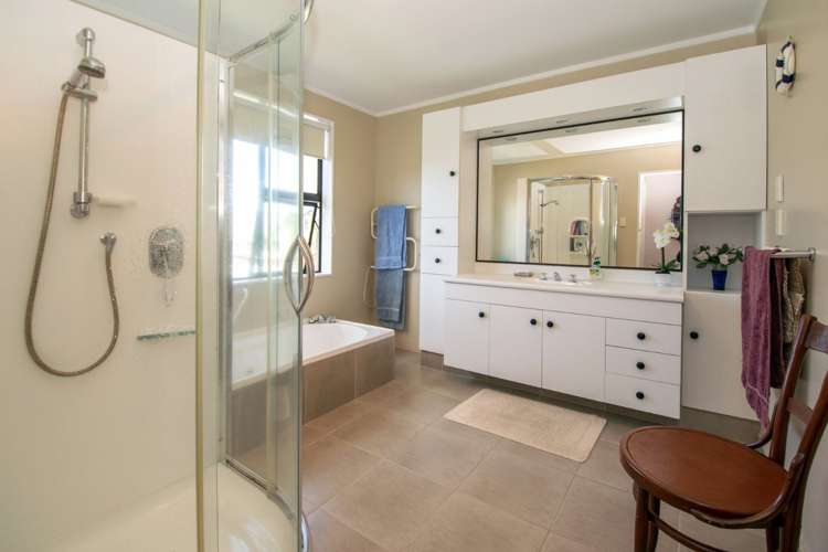 67a High Street Renwick_13