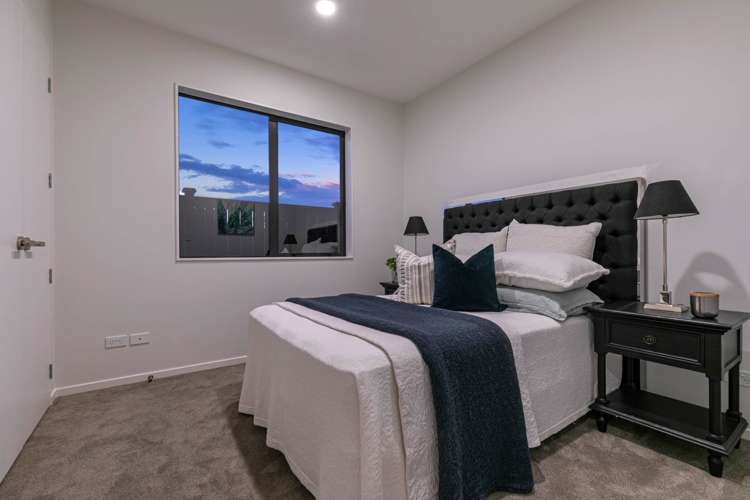 11 Louisa Lane Wainui_12