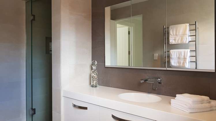 11 Graces Terrace Lower Shotover_7