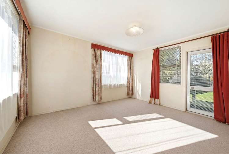 10 House Avenue Mangere Bridge_6