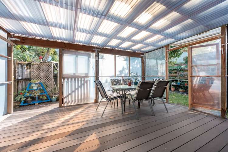 1/18 Mander Place Bucklands Beach_14