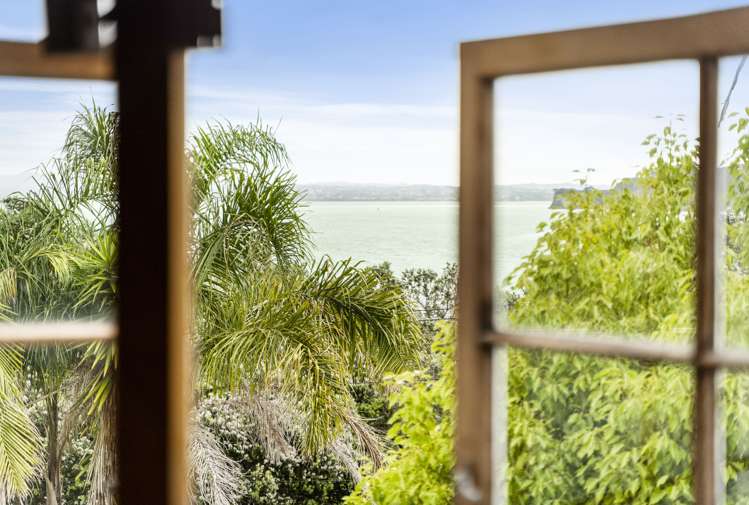 5 Queen Street Northcote Point_15