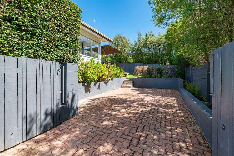 2/45 Reynella Drive Massey_11