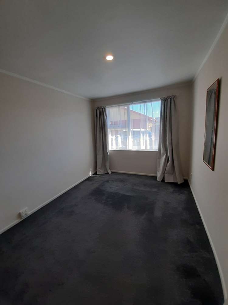 2/8 Stanmore Road Linwood_8