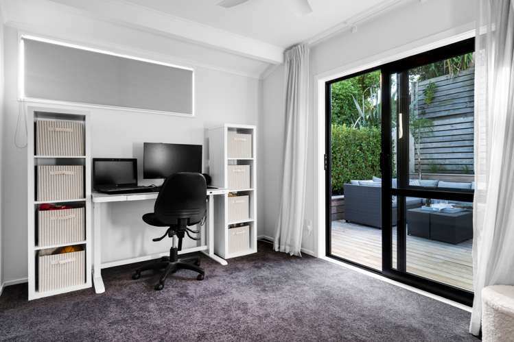 1/16 Penton Road Stanmore Bay_13