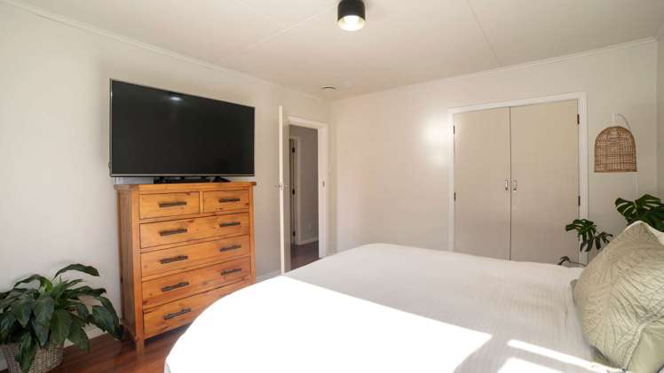 54 Harris Street Kaiti_9