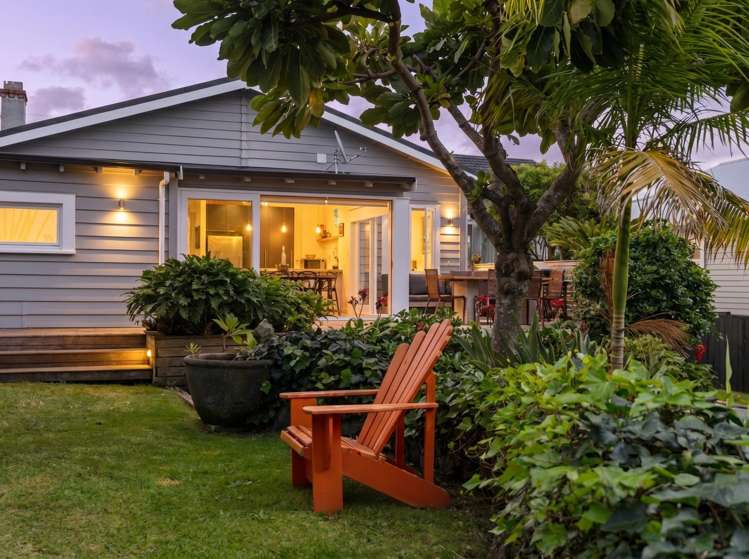 19 Rossgrove Terrace Mount Albert_25