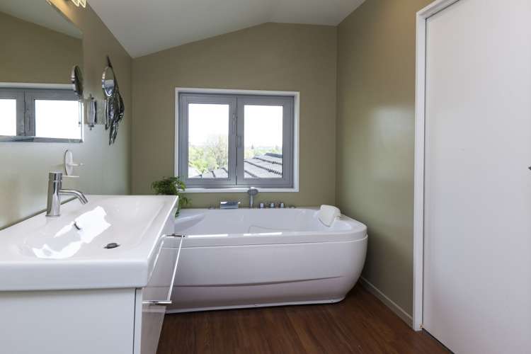 13 Roseneath Place Cashmere_16