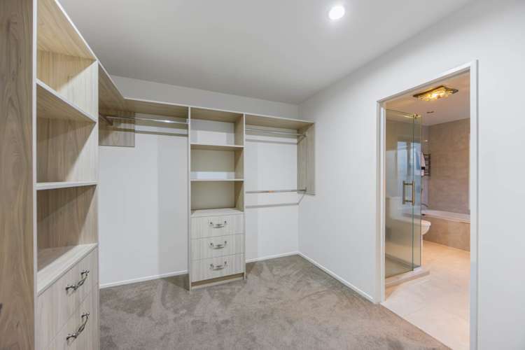 52 Chesterfield Way Orewa_56