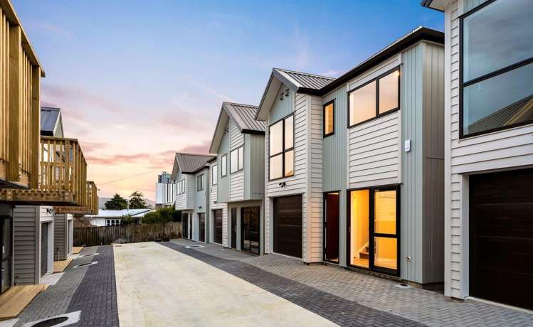 2/33 Buscomb Ave Henderson_15