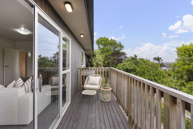 2/218 East Coast Road Forrest Hill_2