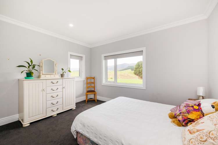 52 Highland View Drive Tokomaru_11