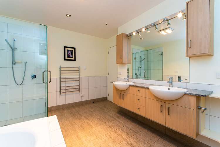 2/22 Hospital Terrace Hospital Hill_14