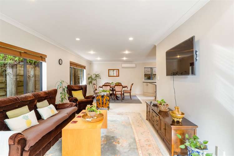 1a Simmental Crescent Somerville_5