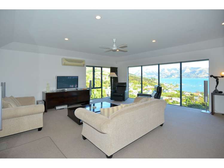 18 Settlers Hill Akaroa_10