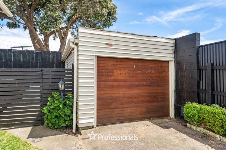 29 Richmond Grove Woburn_22