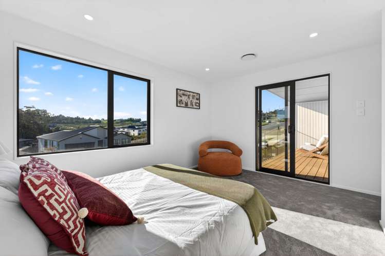 242E West Hoe Heights Orewa_14