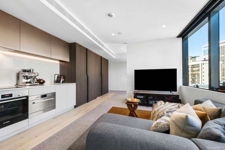 806/10 Commerce Street City Centre_2