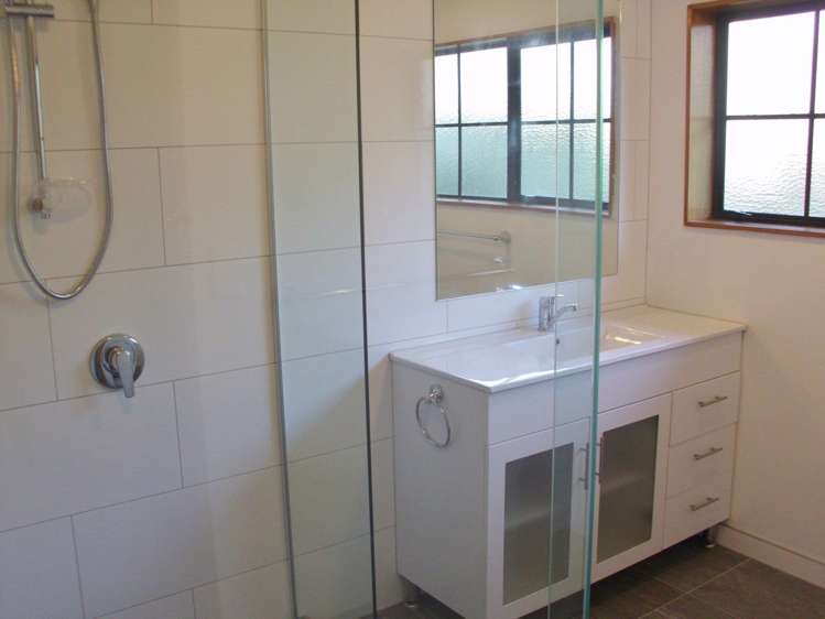 2/127 Nile Road Milford_11