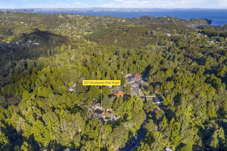 237 Woodlands Park Road Titirangi_20