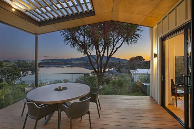 21 Point Street Raglan_2