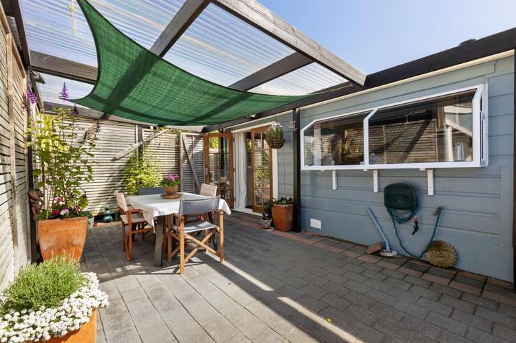 39 Marine Parade Seatoun_19