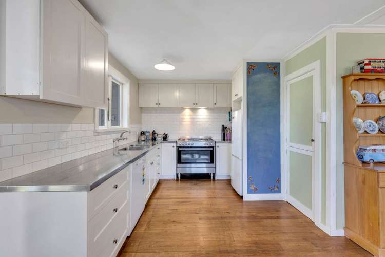 121 Barracks Road_5