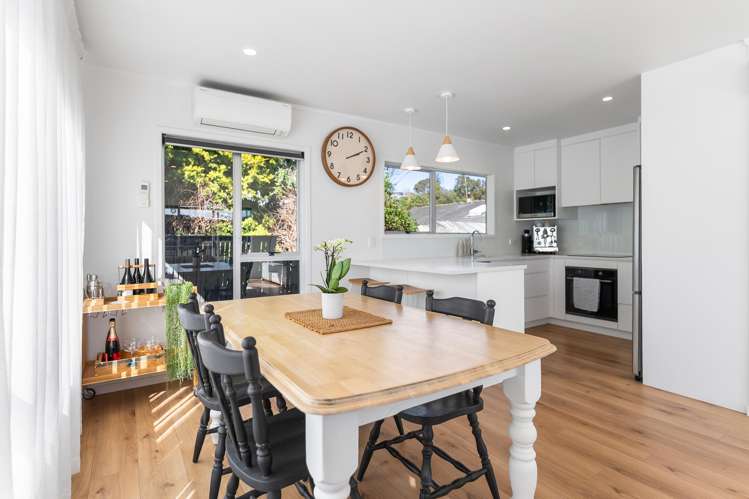 52 Bayview Road Browns Bay_1