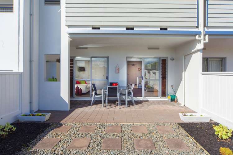 B6/60 Masons Road Oteha_11