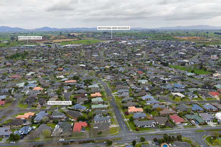 6 Fencourt Place Rototuna North_35