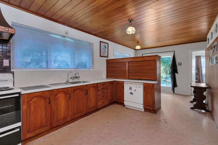 2044 Whananaki North Road Whananaki_18