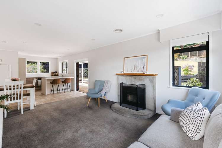 8 Highfield Crescent Brookfield_13