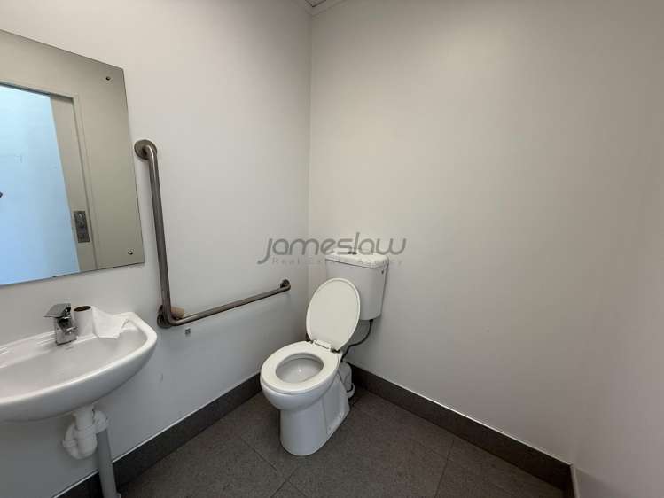 179a Archers Road Wairau Valley_3