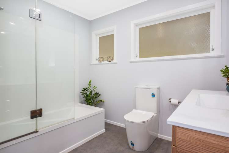 8 Hughan Place Carterton_14