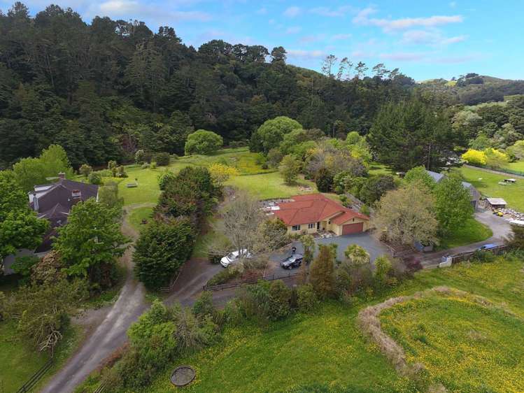 27 Slowater Lane Puhoi_3