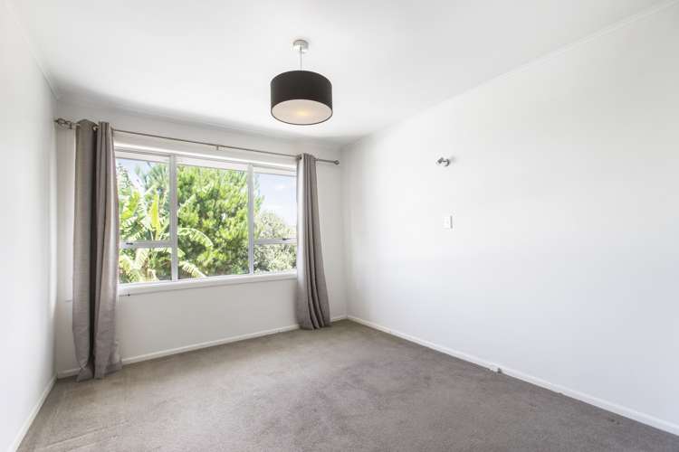 2/44 Campbell Road Onehunga_6